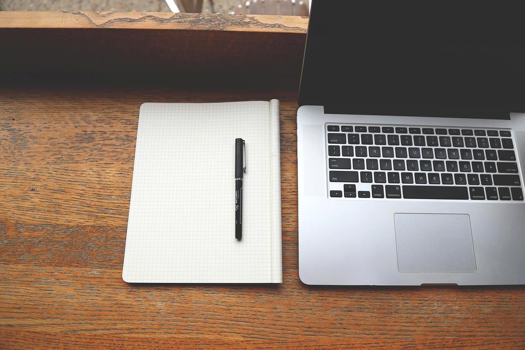 Zestaw profesjonalnych narzędzi cyfrowych